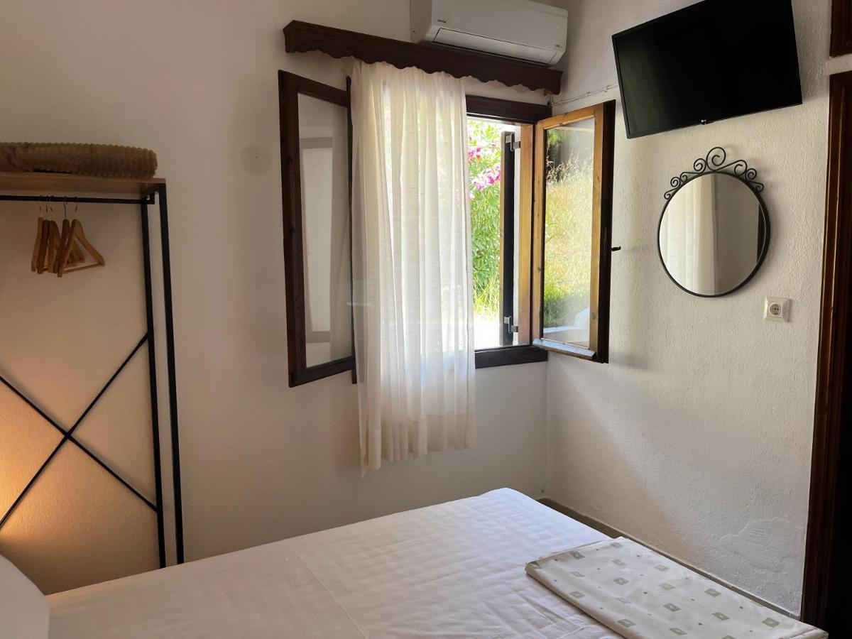 Antonio By The Sea Apartment Kriopigi Luaran gambar